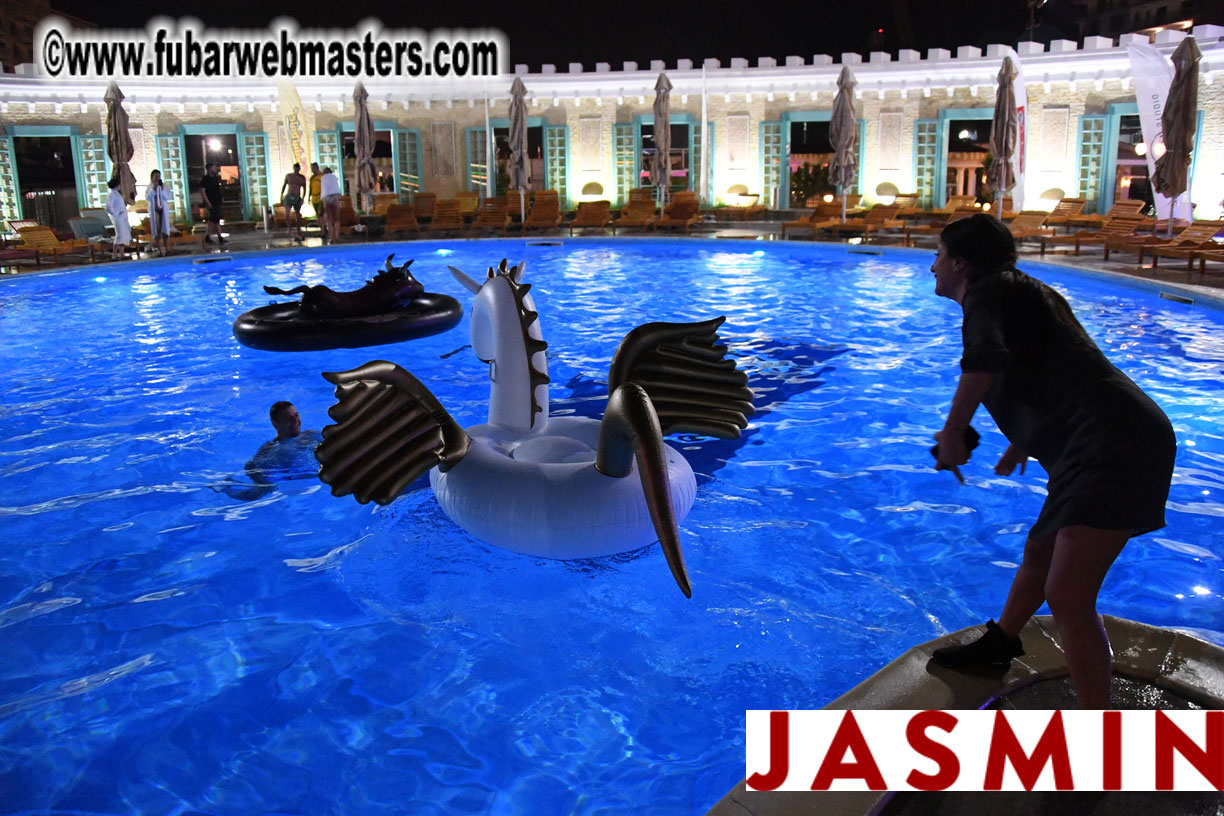 Spontanious After Party at the Hotel