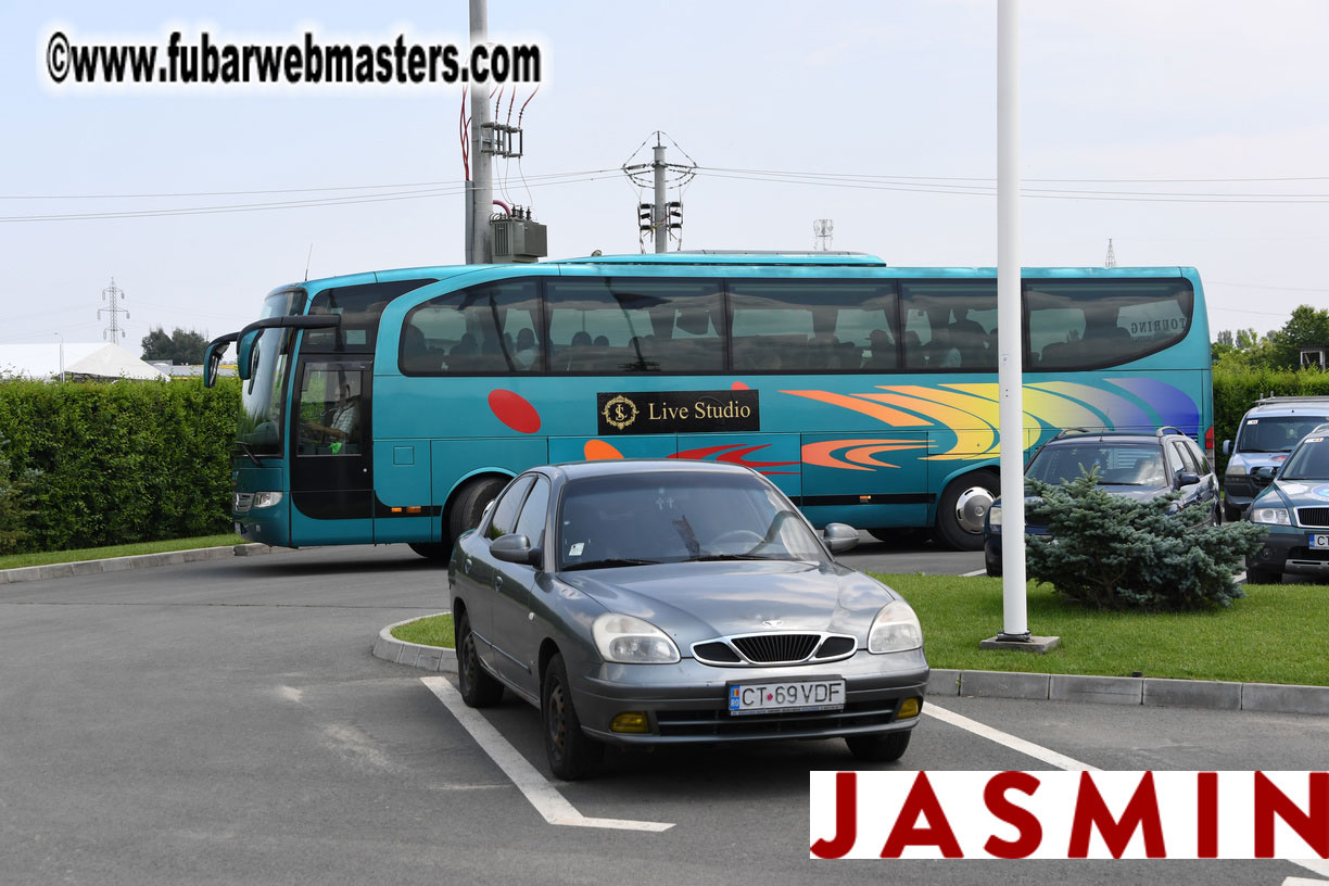 Royal Girls - Shooting Range