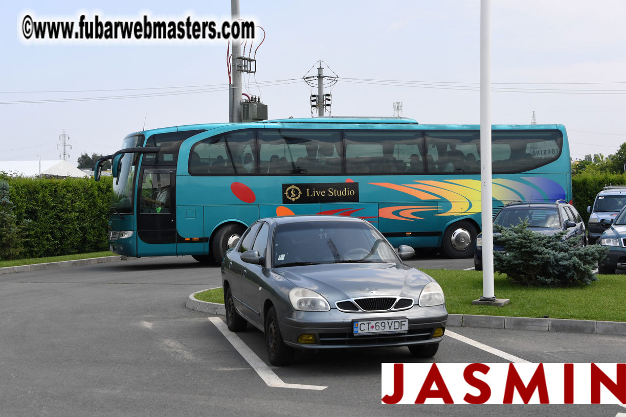 Royal Girls - Shooting Range