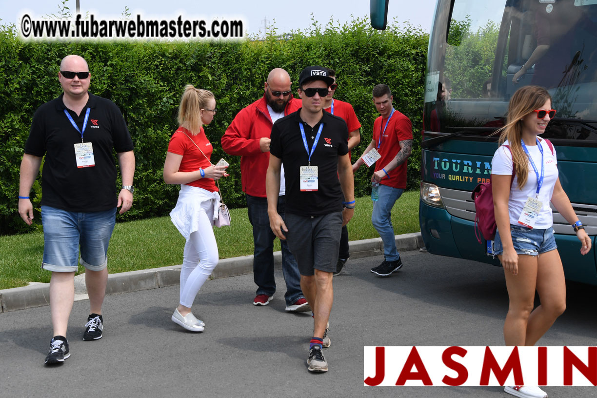 Royal Girls - Shooting Range