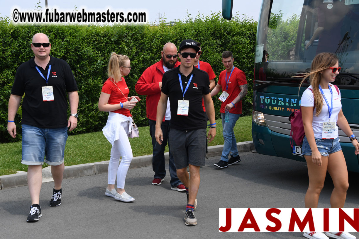 Royal Girls - Shooting Range