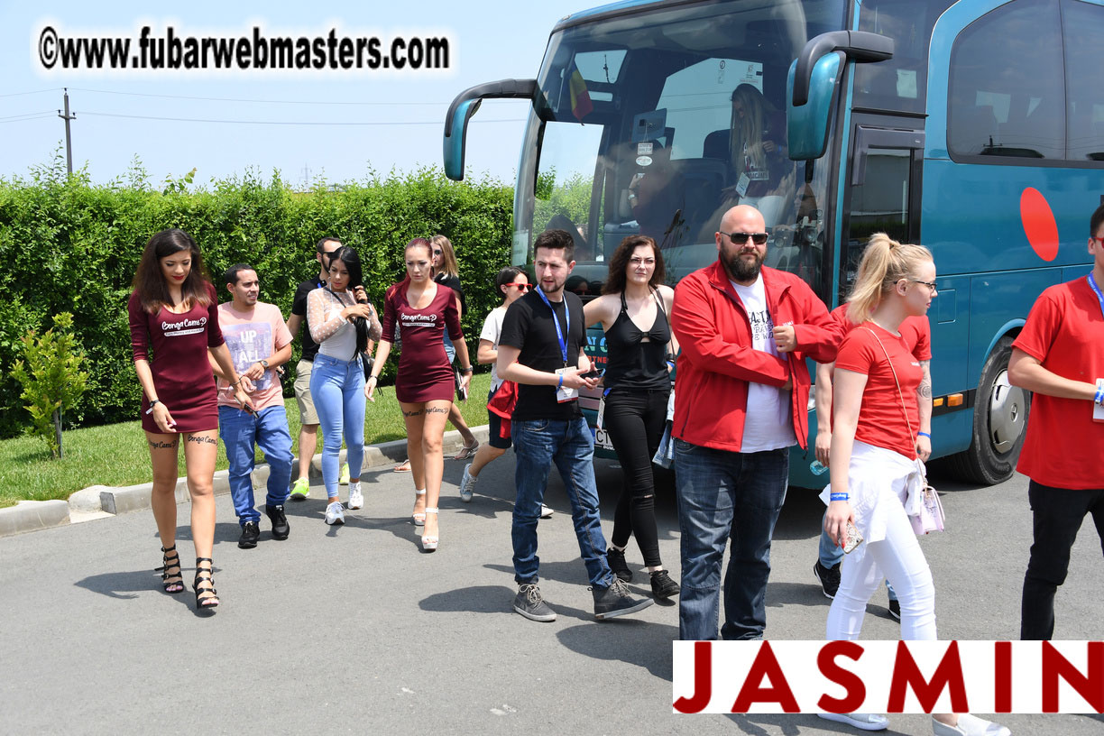 Royal Girls - Shooting Range