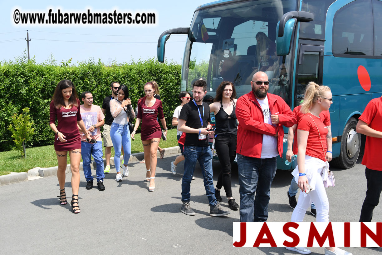 Royal Girls - Shooting Range