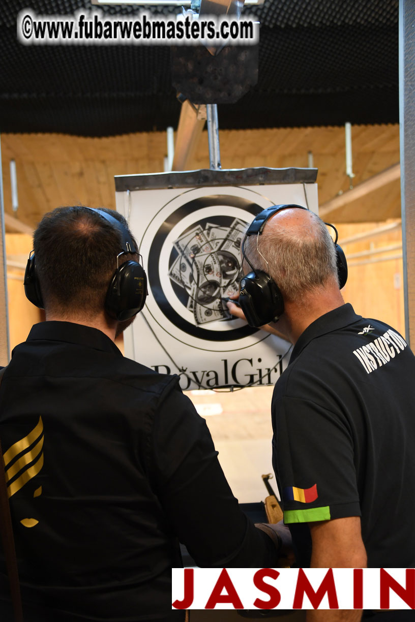 Royal Girls - Shooting Range