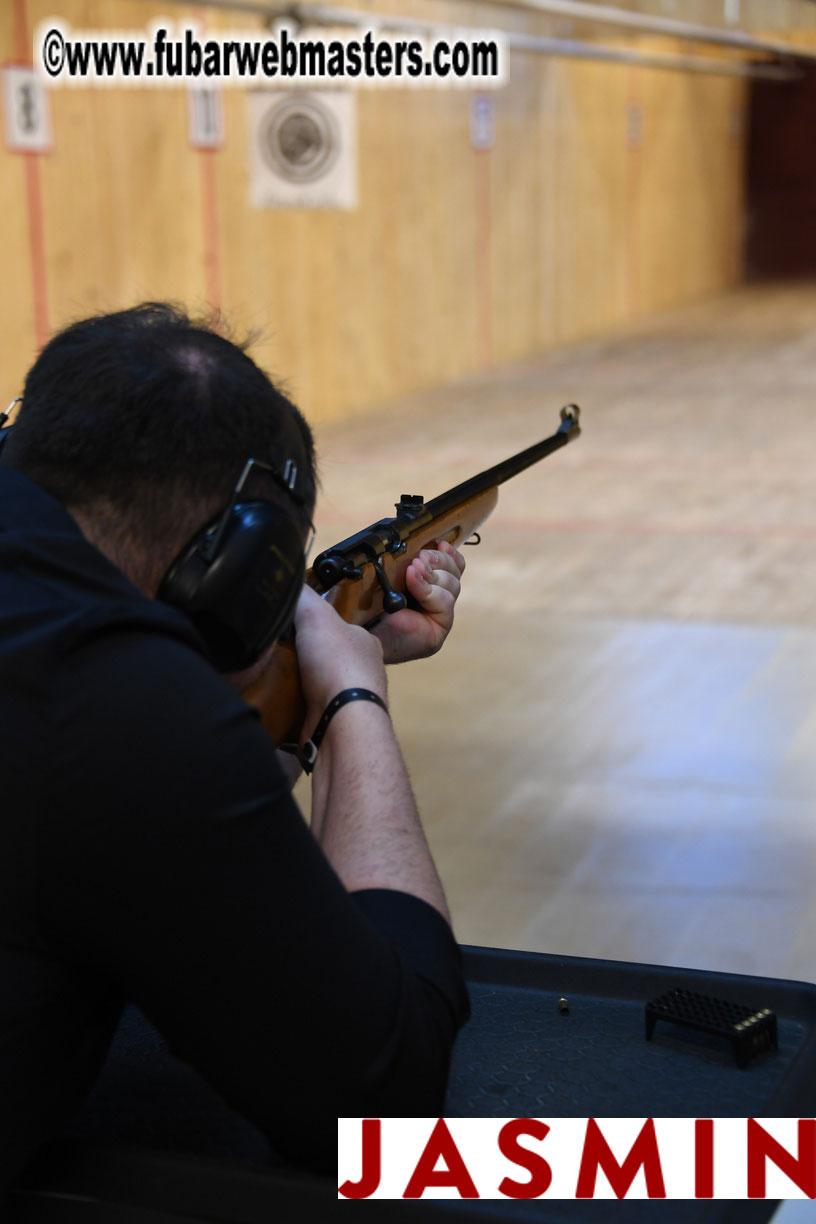 Royal Girls - Shooting Range