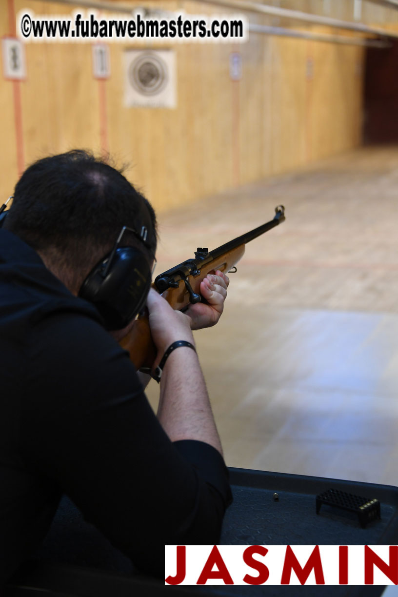 Royal Girls - Shooting Range