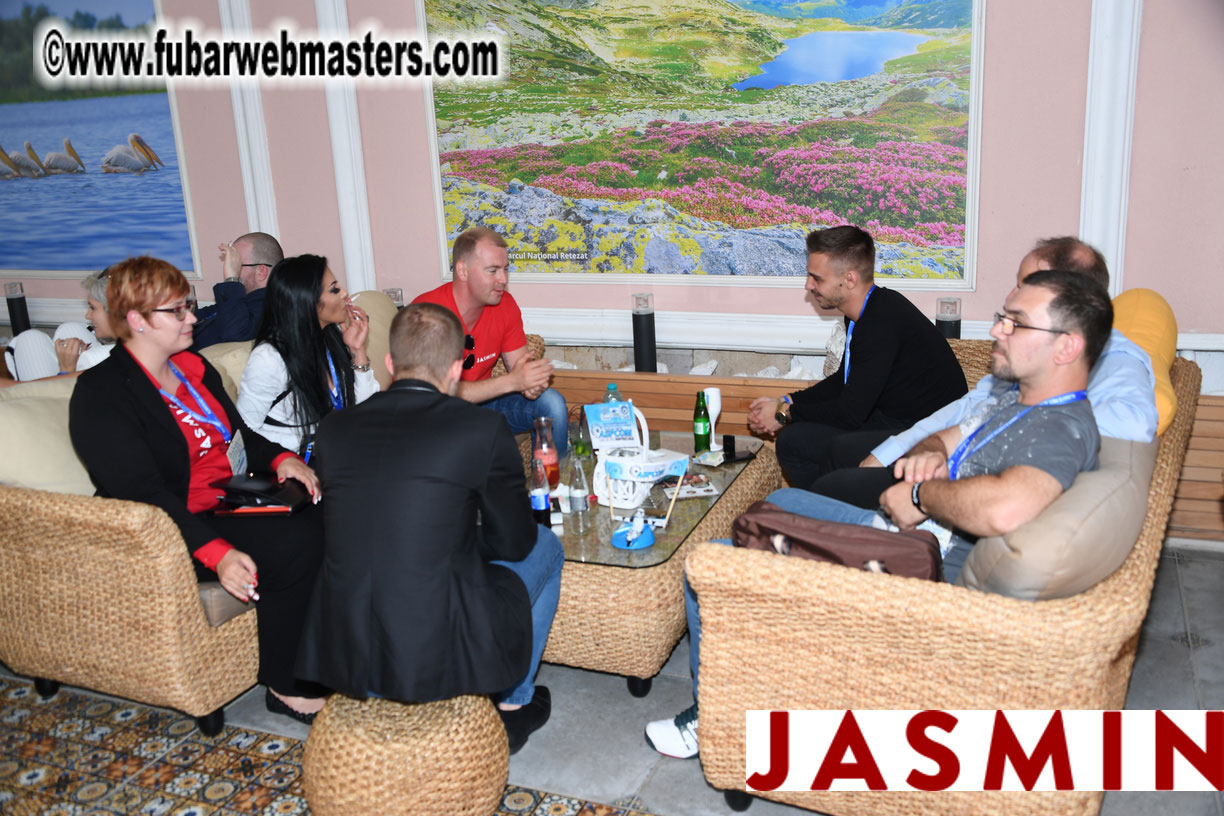 LittleRedBunny Cocktail Hours