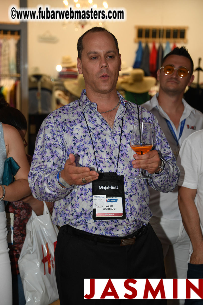 LittleRedBunny Cocktail Hours