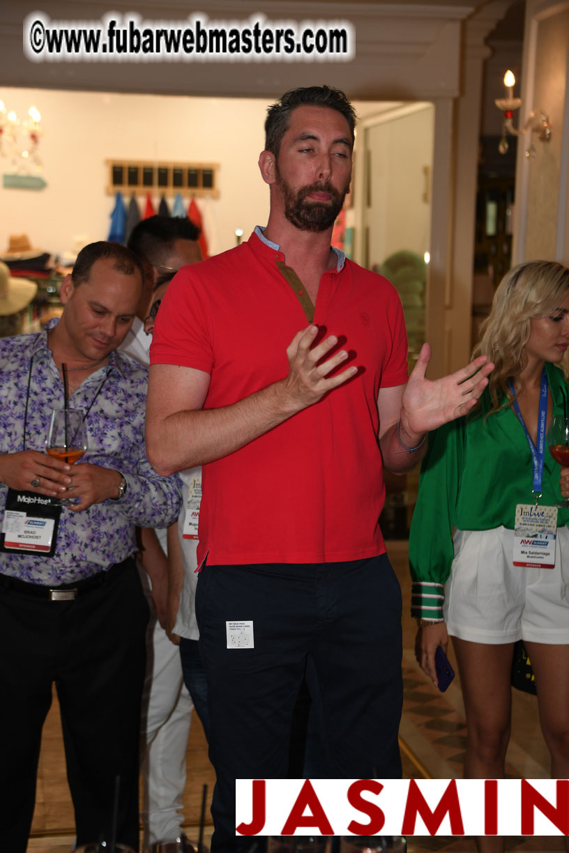 LittleRedBunny Cocktail Hours