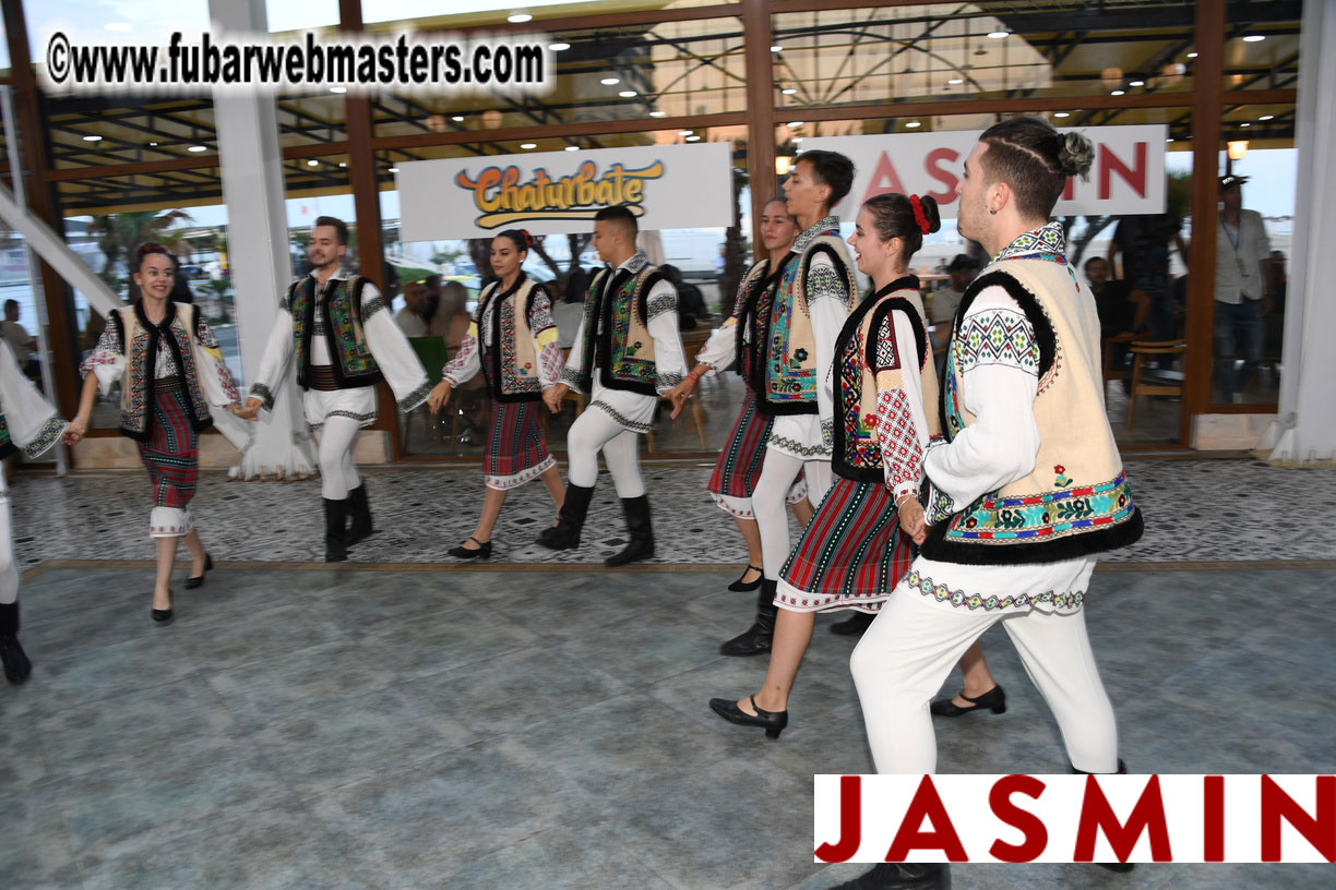 Mix and Mingle - Romanian Dinner