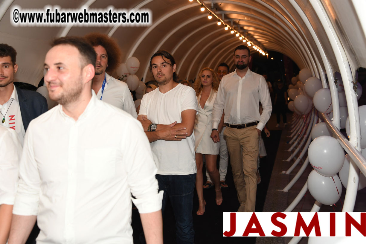 BongaCams SENSATION Party (White Party)