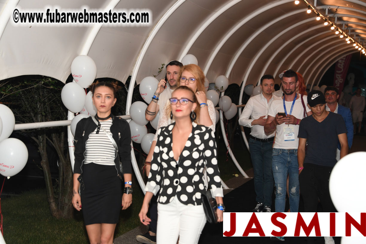 BongaCams SENSATION Party (White Party)