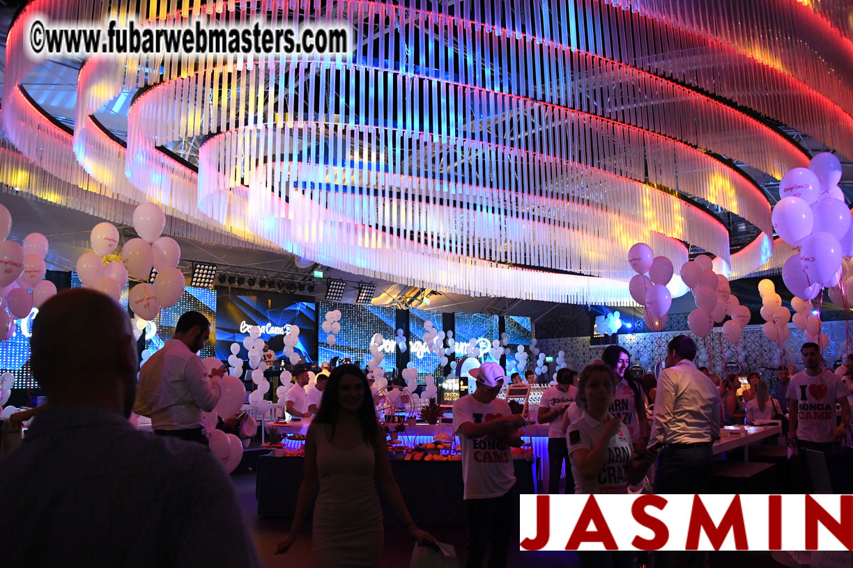 BongaCams SENSATION Party (White Party)