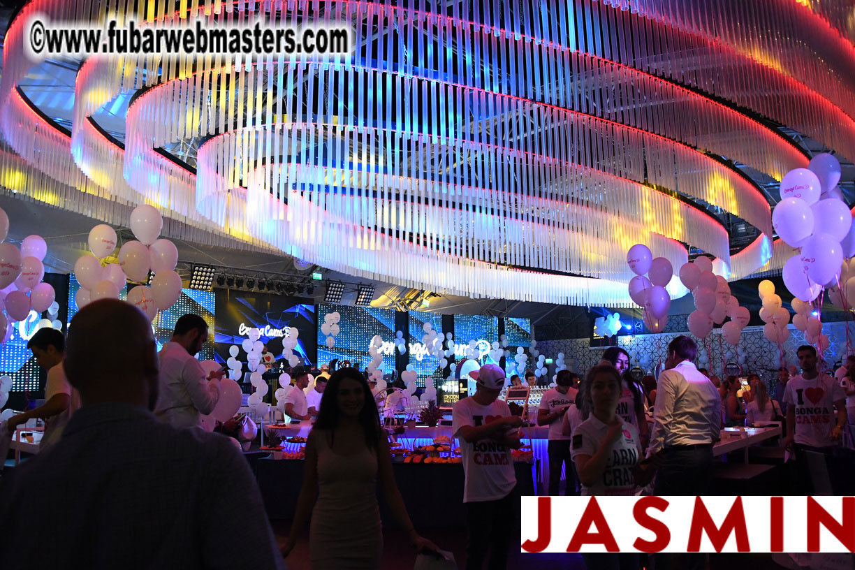 BongaCams SENSATION Party (White Party)