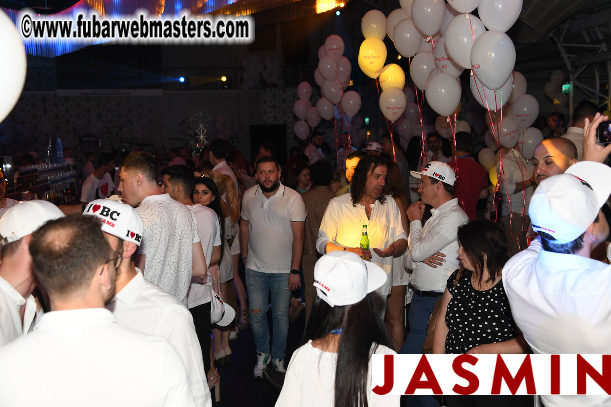 BongaCams SENSATION Party (White Party)