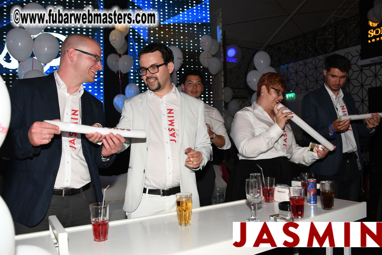 BongaCams SENSATION Party (White Party)