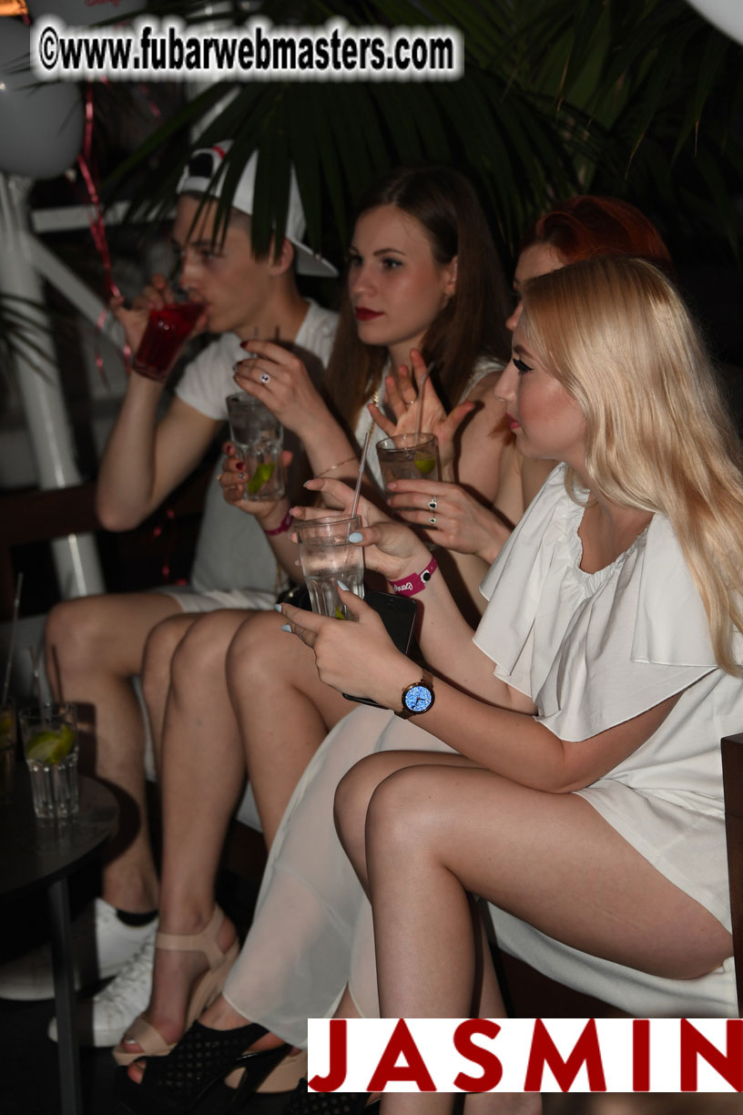 BongaCams SENSATION Party (White Party)