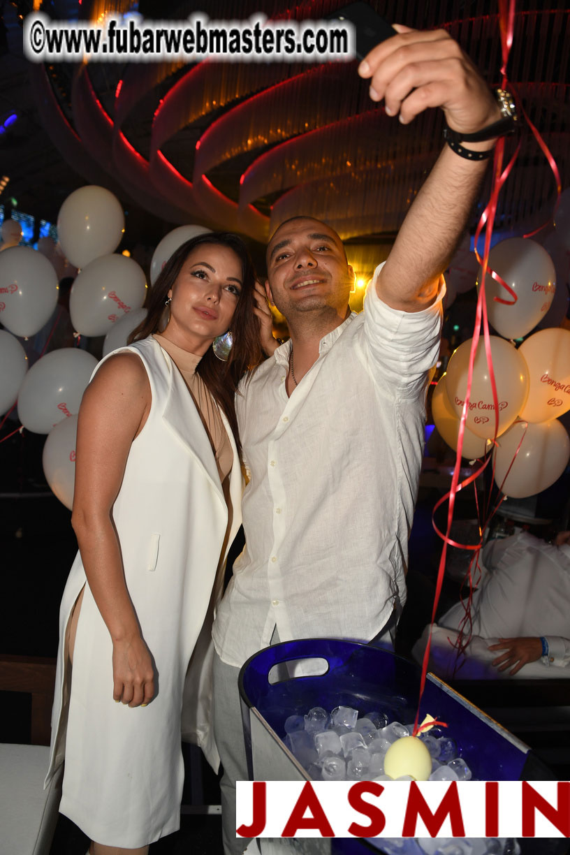 BongaCams SENSATION Party (White Party)