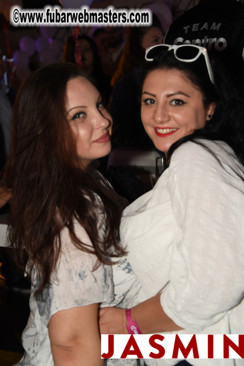 BongaCams SENSATION Party (White Party)