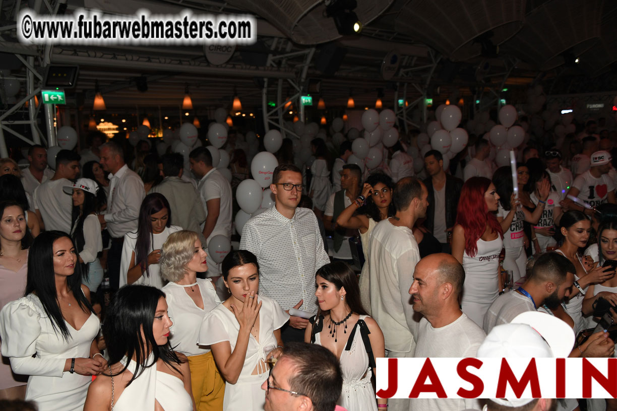 BongaCams SENSATION Party (White Party)