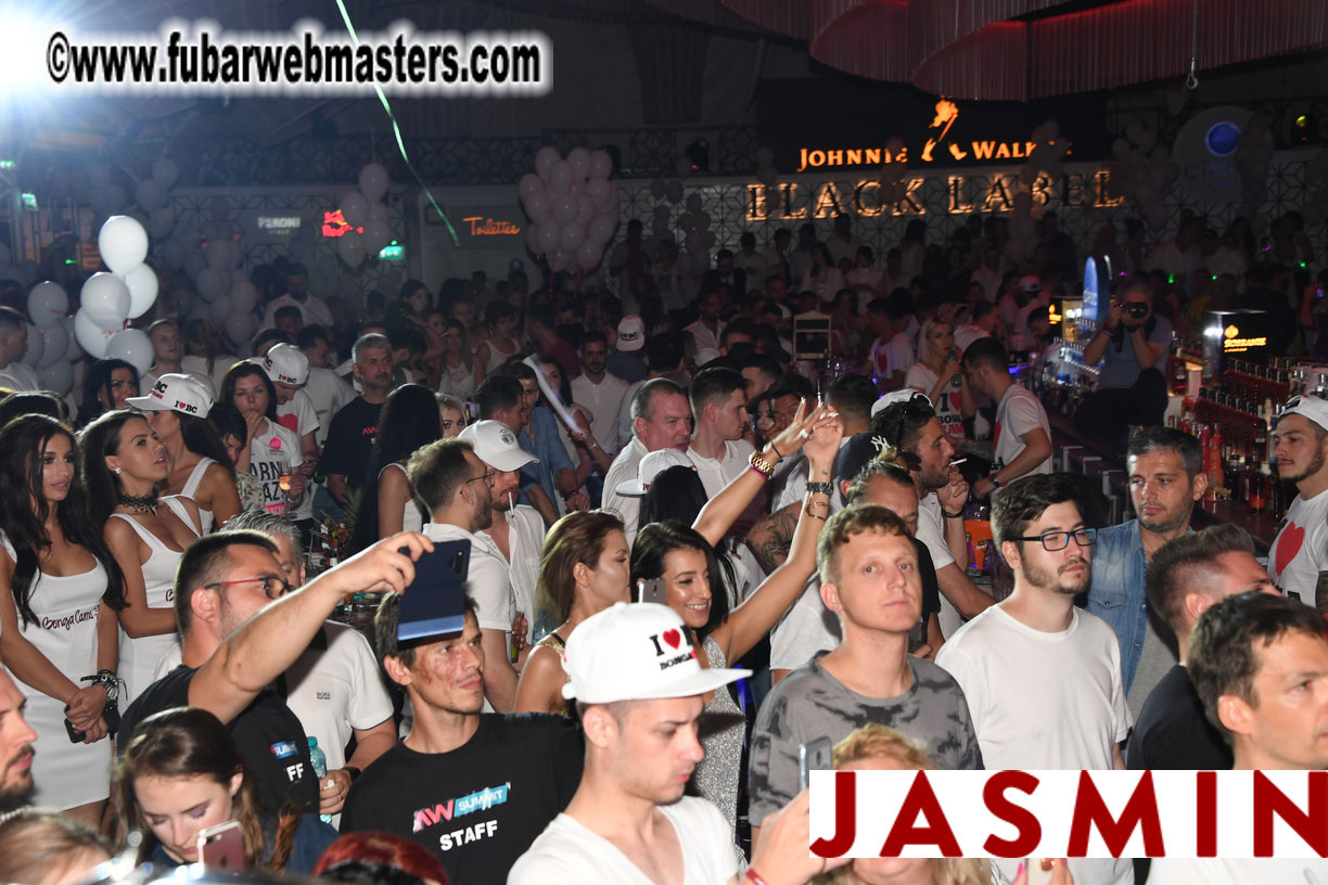 BongaCams SENSATION Party (White Party)