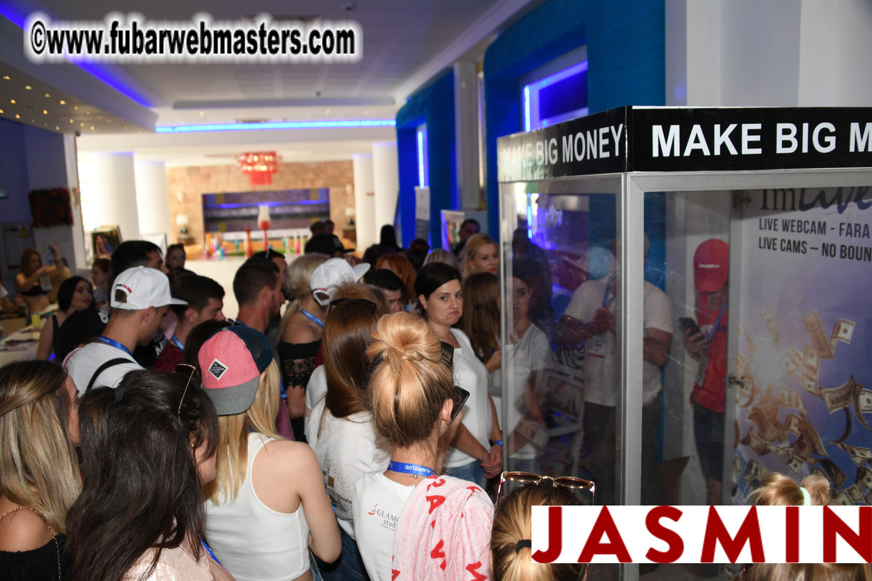 The ImLive Cash Machine