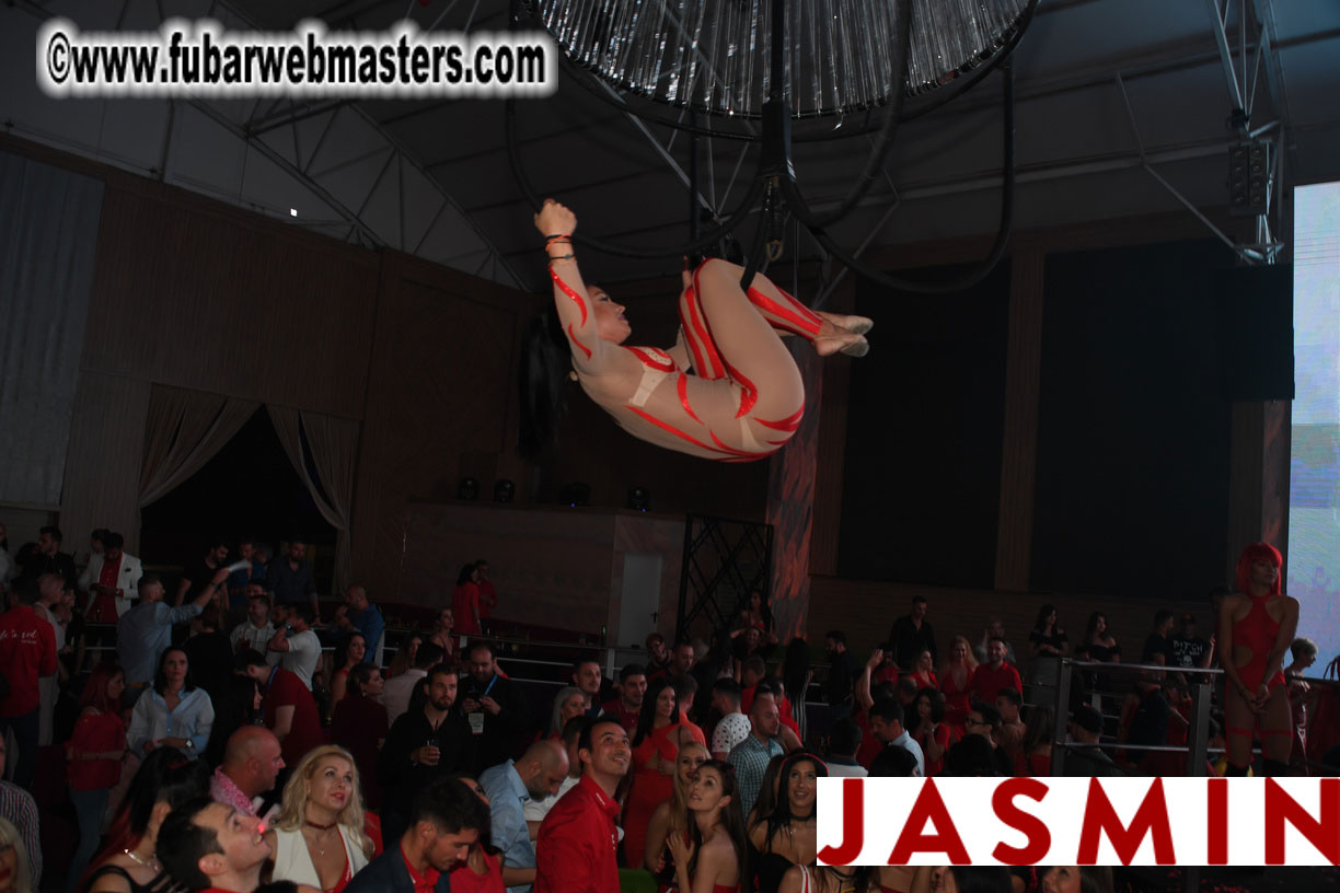 Jasmin presents: The Red Element