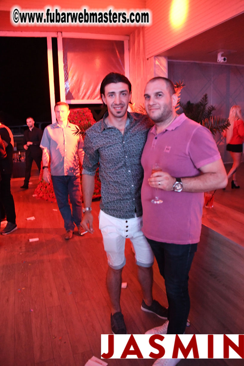 Jasmin presents: The Red Element