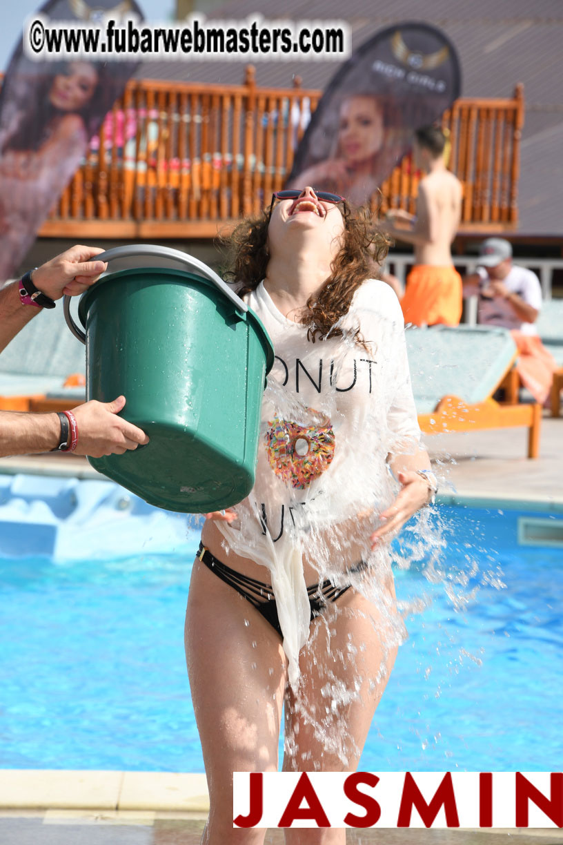 Wet T-Shirts Contest