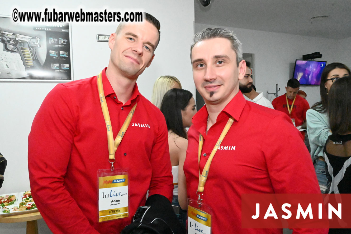 Shooting Range powered by NightProwl Studio