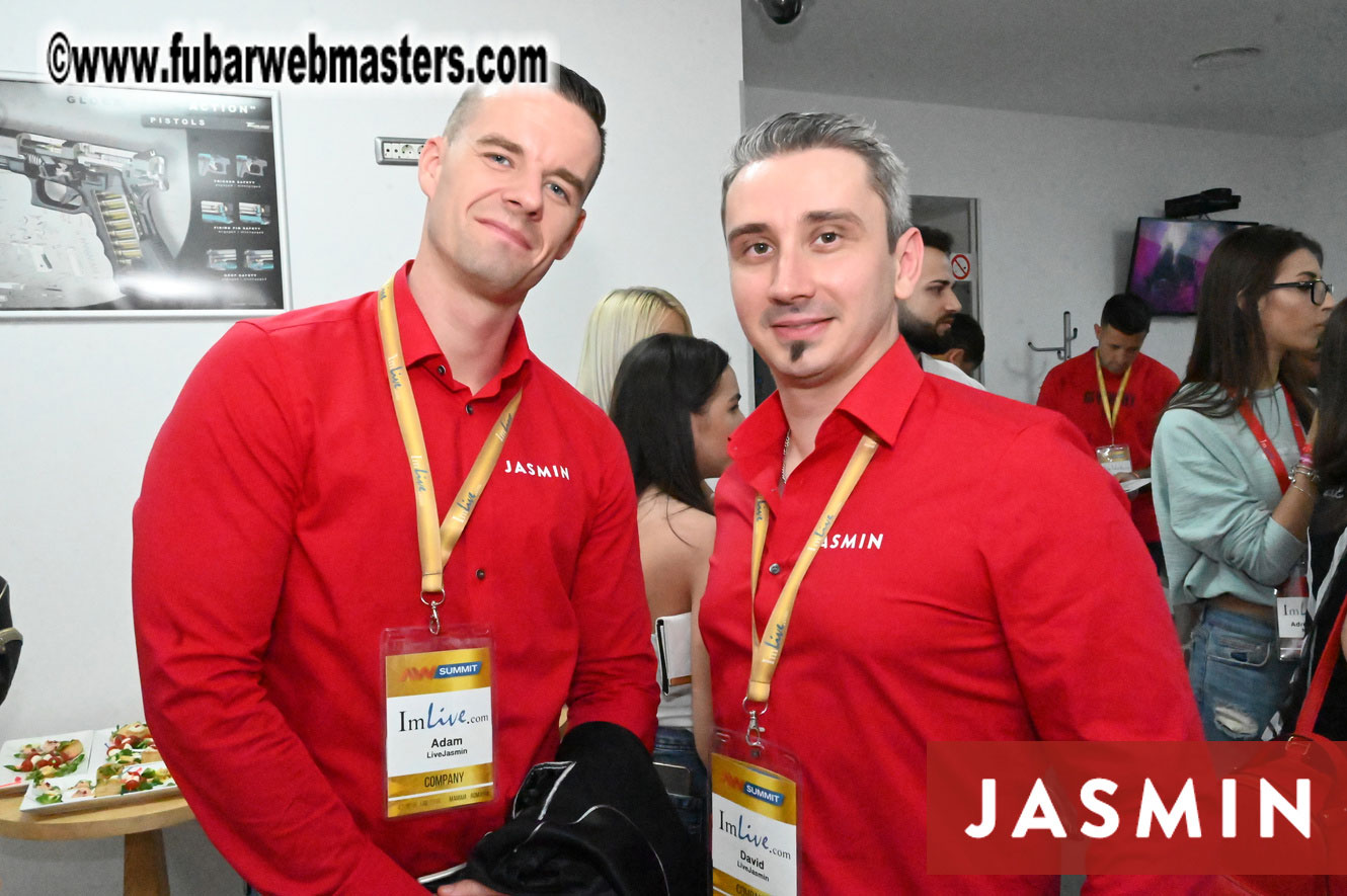 Shooting Range powered by NightProwl Studio