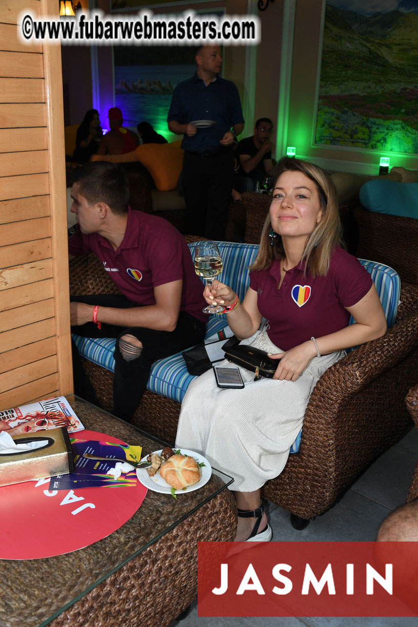 Traffic Dinner by Traffic Stars