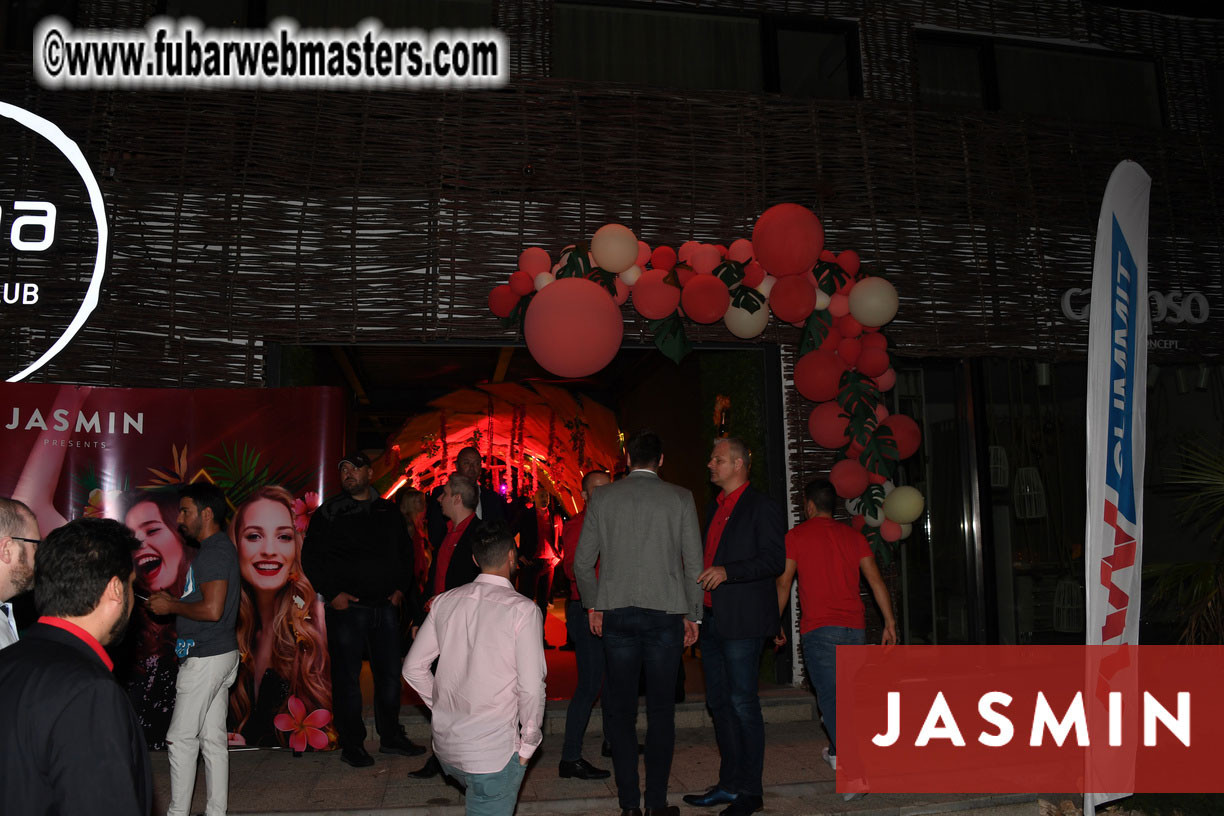 Tropical Paradise Party by Jasmin