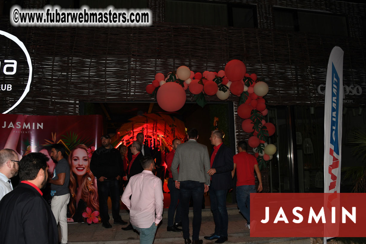 Tropical Paradise Party by Jasmin