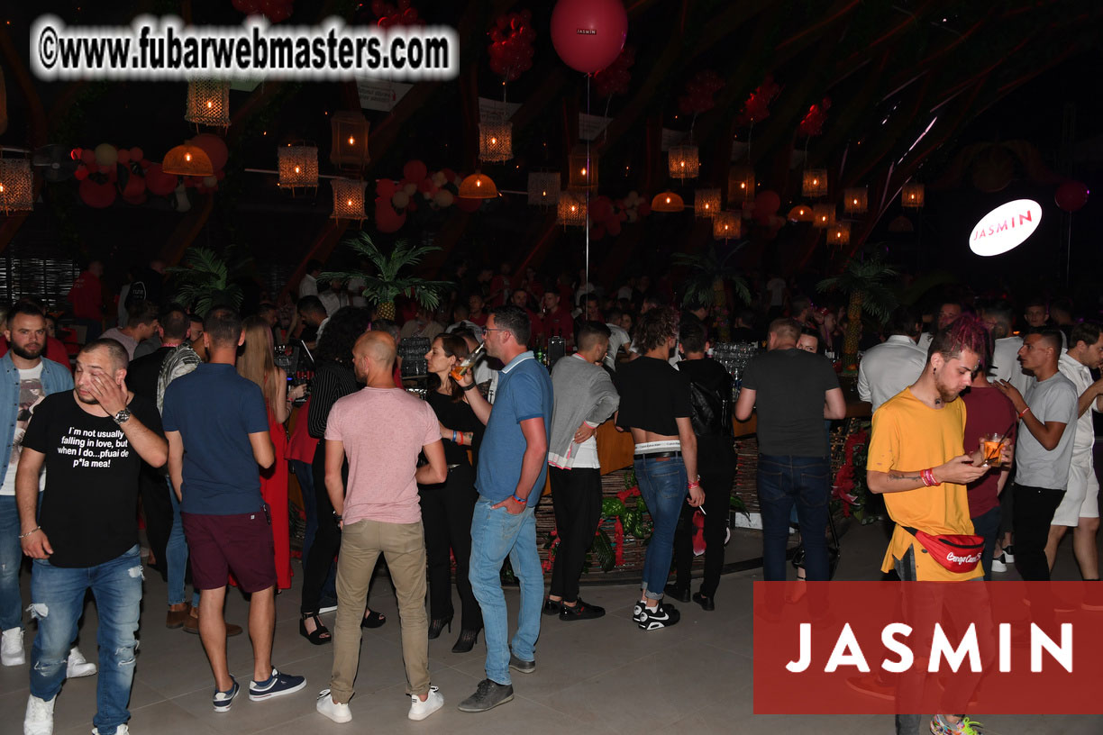 Tropical Paradise Party by Jasmin