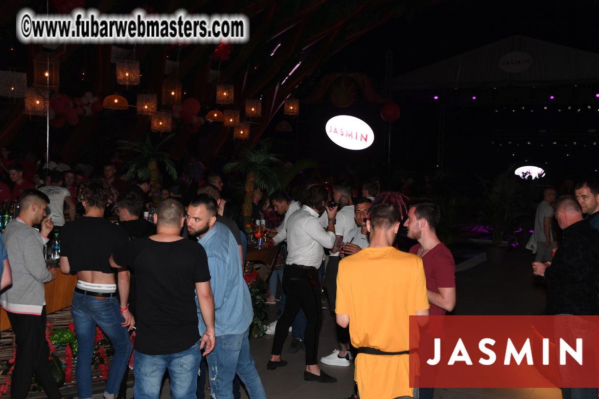 Tropical Paradise Party by Jasmin