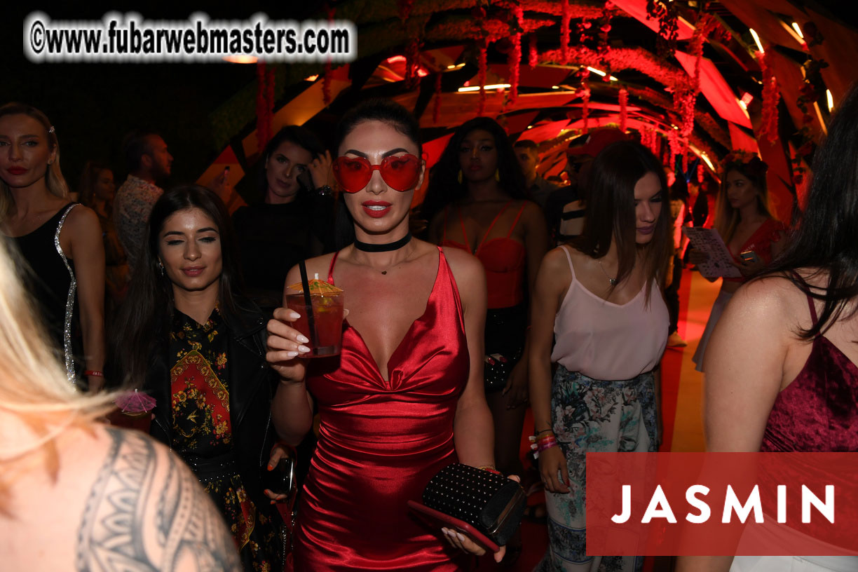 Tropical Paradise Party by Jasmin