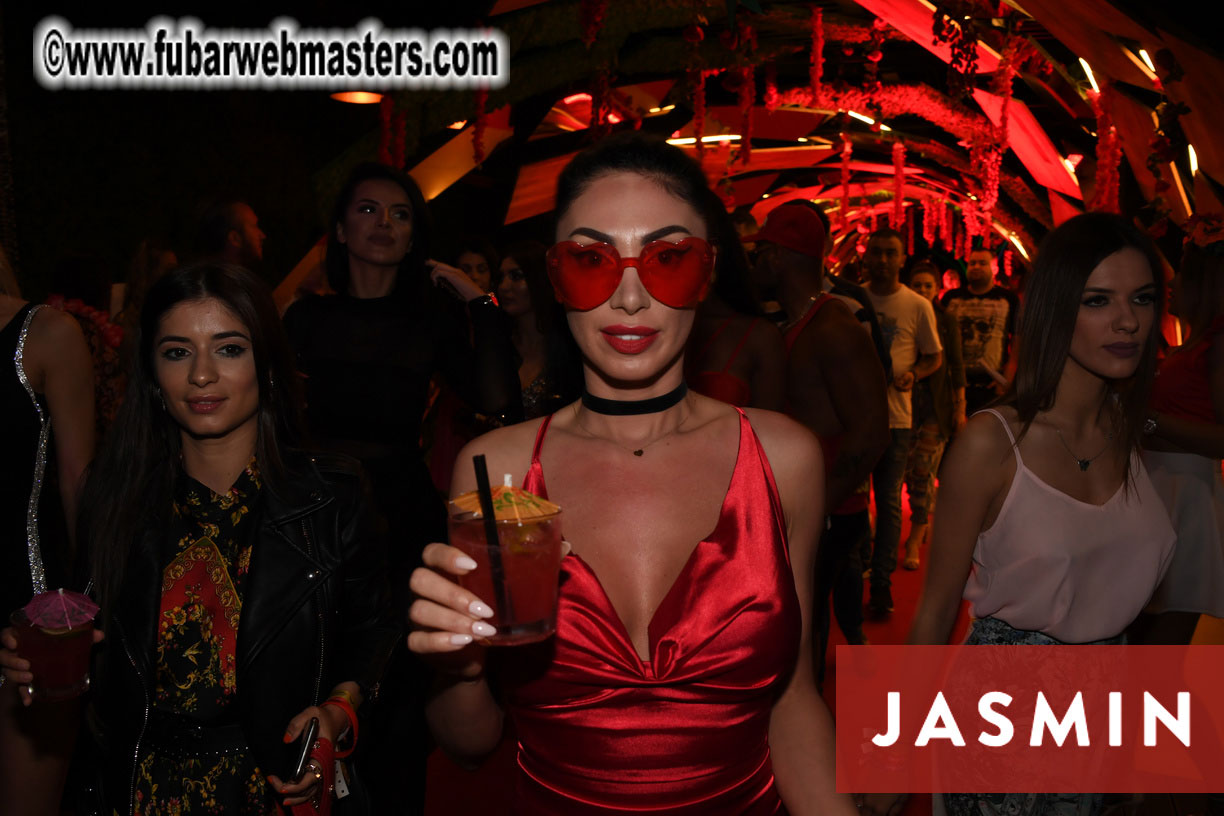 Tropical Paradise Party by Jasmin