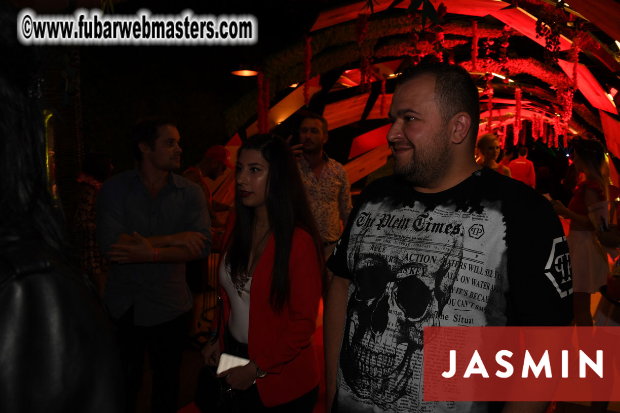 Tropical Paradise Party by Jasmin