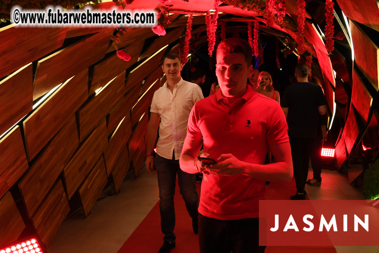 Tropical Paradise Party by Jasmin