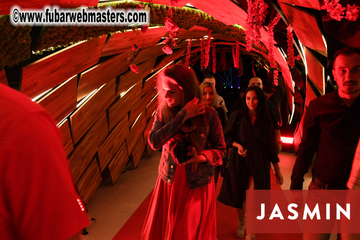 Tropical Paradise Party by Jasmin