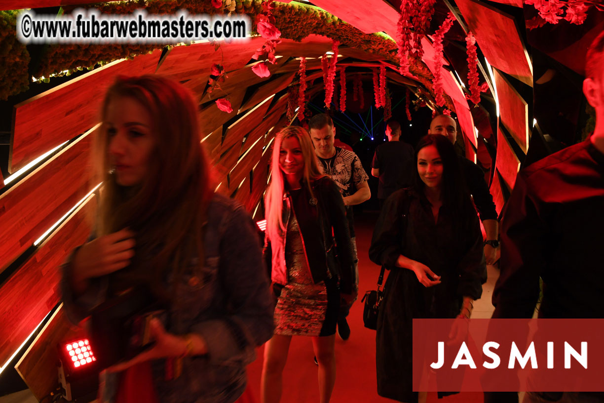 Tropical Paradise Party by Jasmin