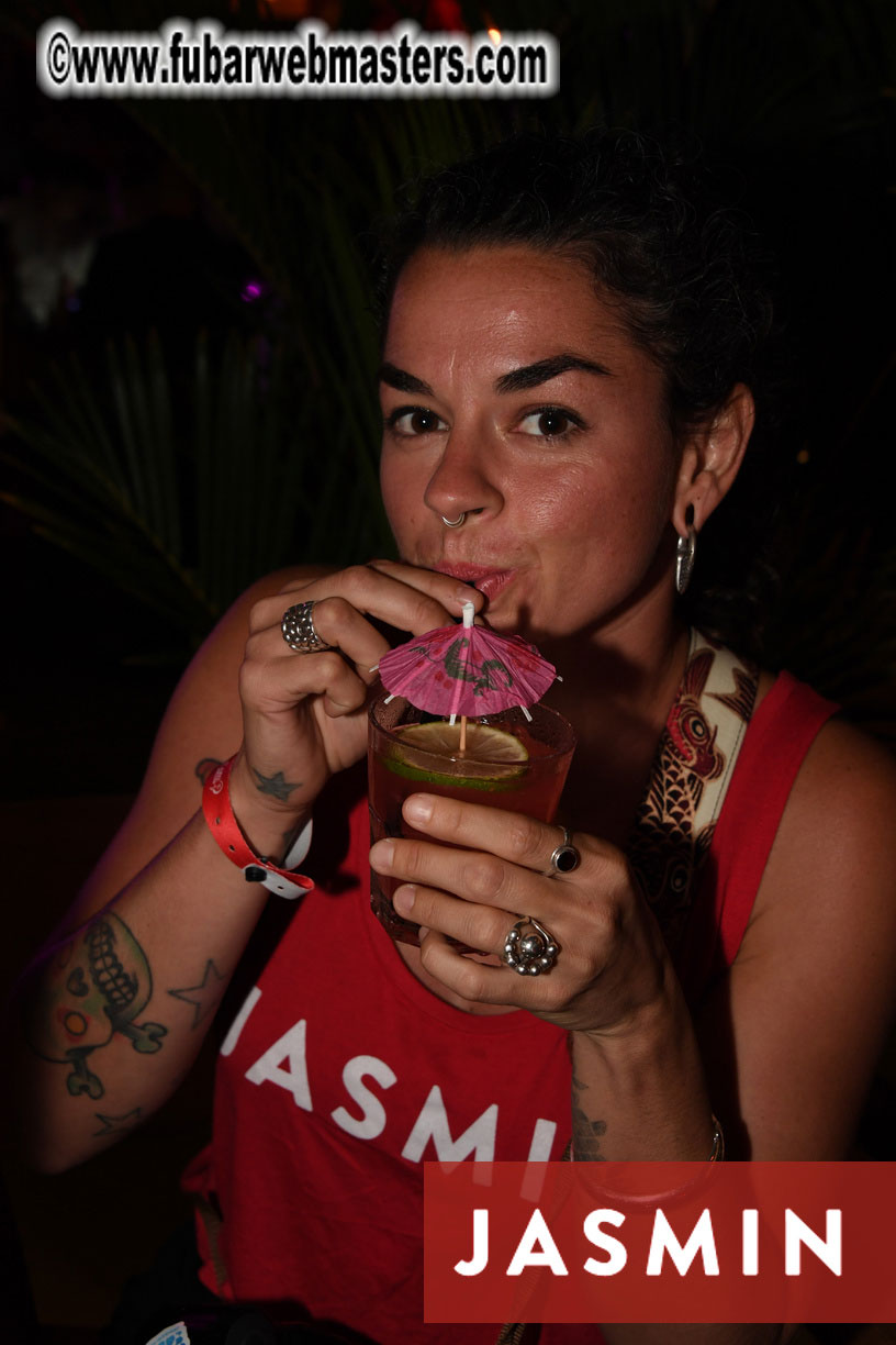 Tropical Paradise Party by Jasmin