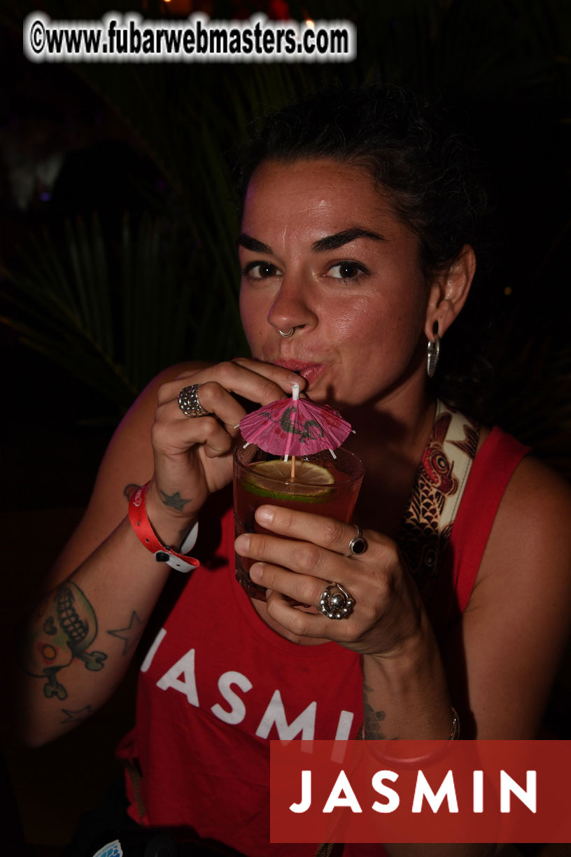 Tropical Paradise Party by Jasmin