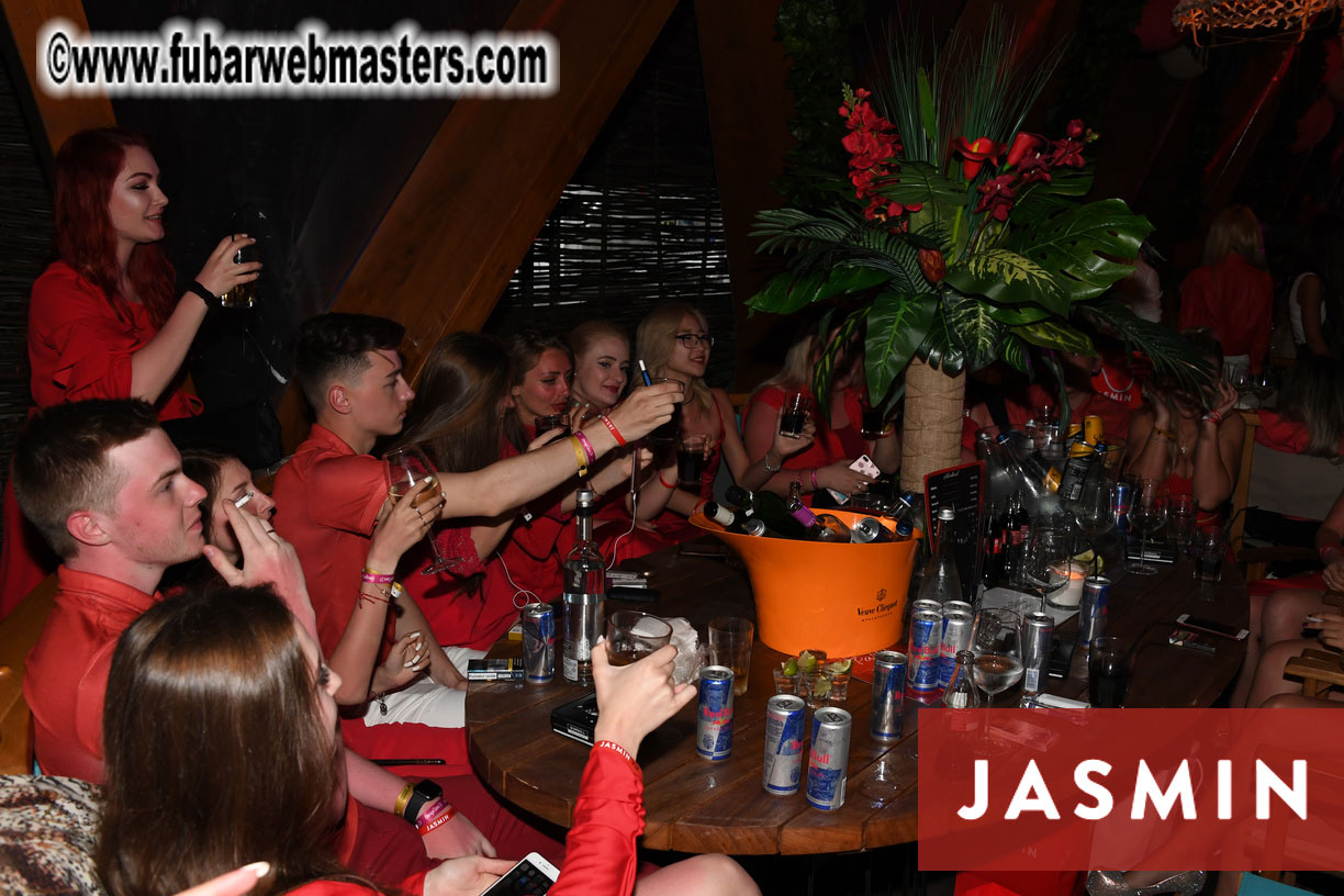 Tropical Paradise Party by Jasmin