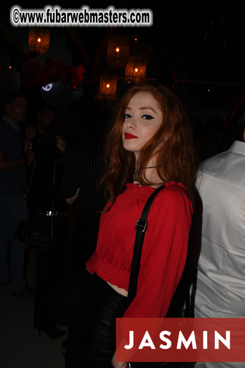 Tropical Paradise Party by Jasmin