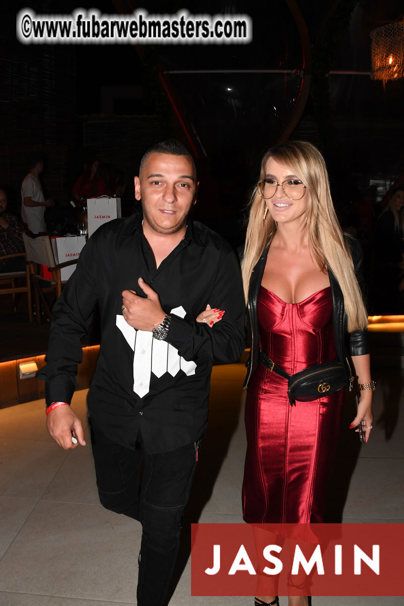 Tropical Paradise Party by Jasmin