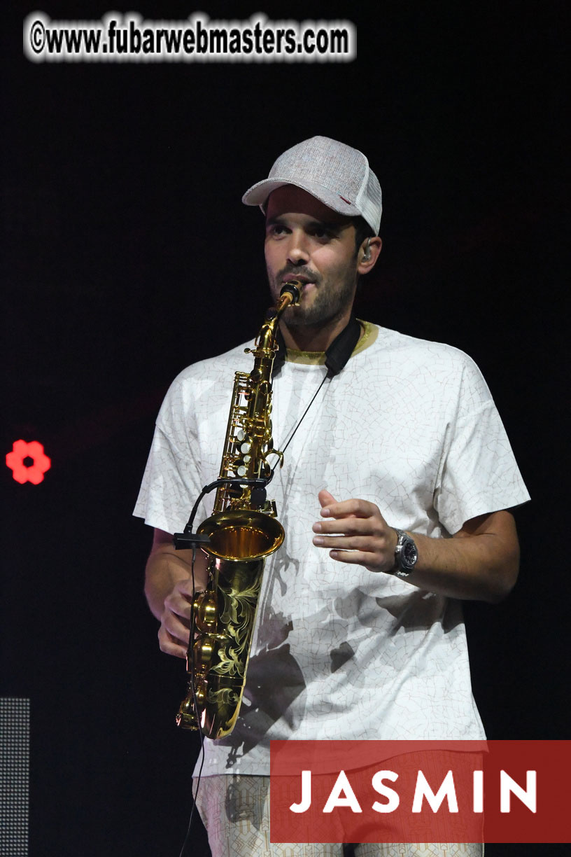 Tropical Paradise Party by Jasmin