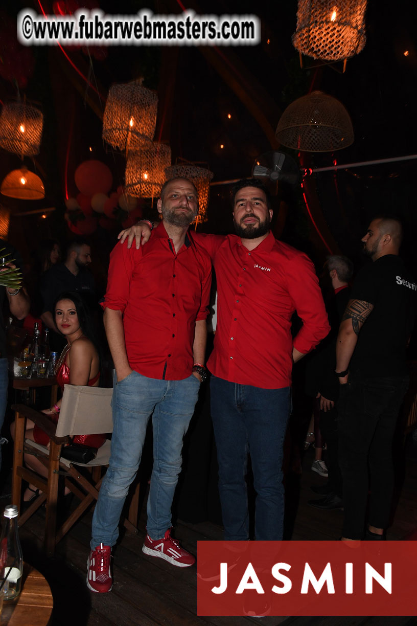 Tropical Paradise Party by Jasmin