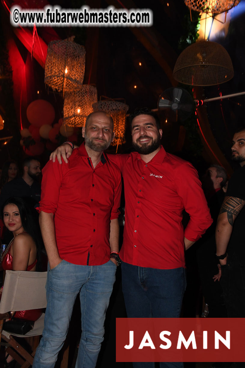 Tropical Paradise Party by Jasmin